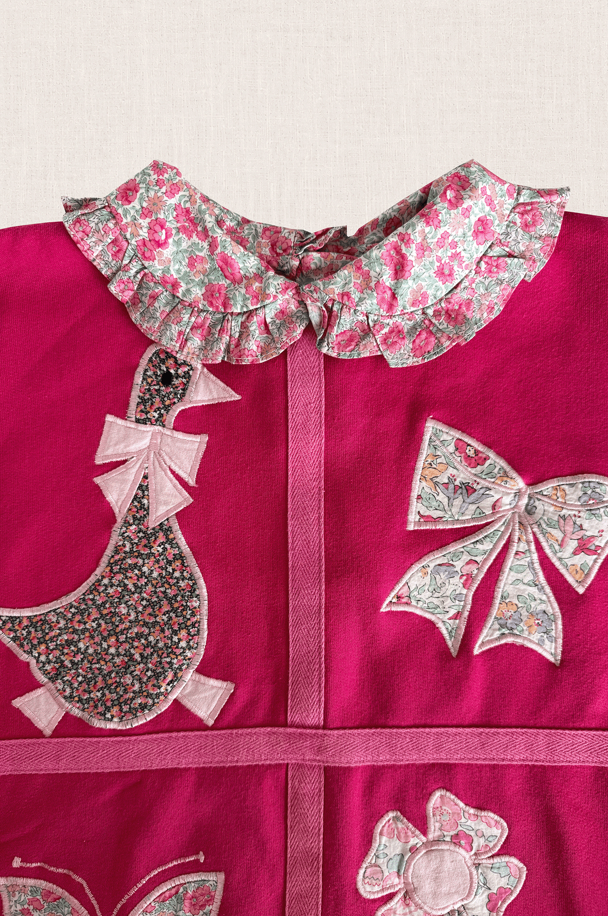 Floral Collar Appliqué Sweatshirt